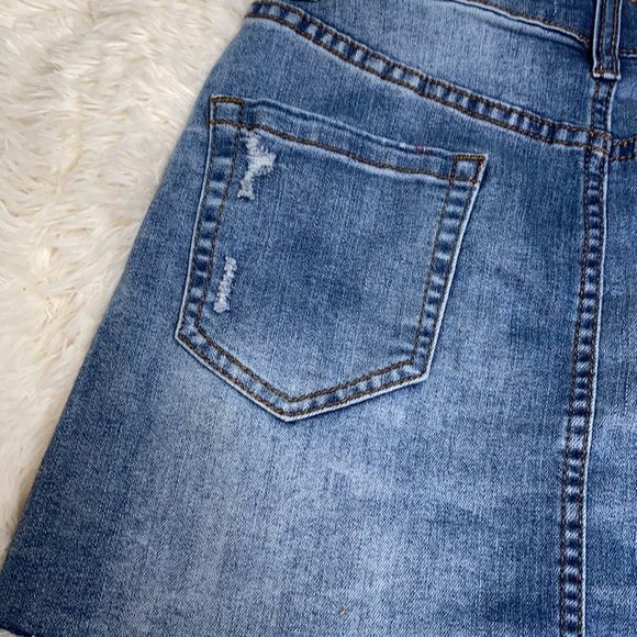 Angel Kiss Rose Flower Embroidered Distressed Denim Mini Skirt Size Small - Picture 11 of 16